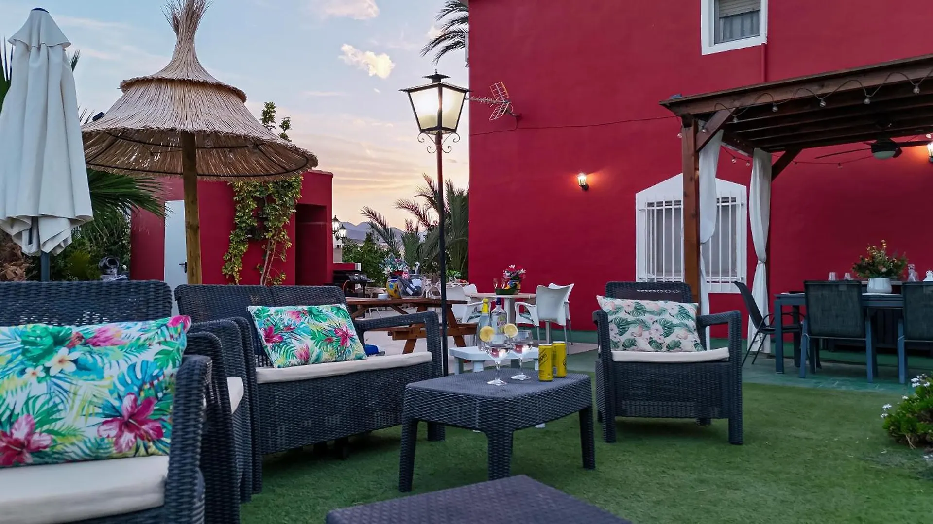 Villa Adelina En Turre, Almeria, Villa De Lujo Con Piscina Privada Cerca De Las Playas De Mojacar Spain